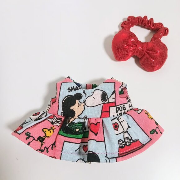 Custom Peanuts Snoopy Dress and Bow to fit Labubu - Picture 4 of 4